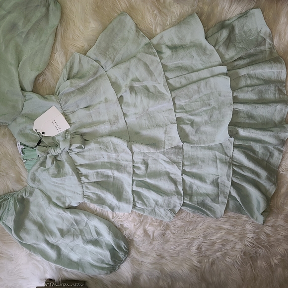 Dress - Picture 2 of 6